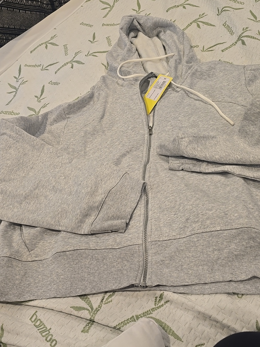 ❤️5/$25 New all in motion Gray Full-Zip Hoodie